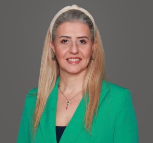 Esra Sezen